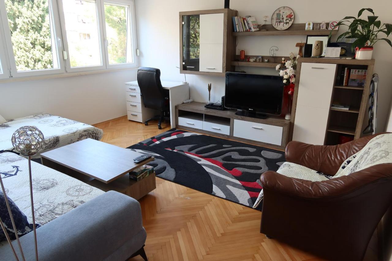 Apartment Mia Спліт Екстер'єр фото