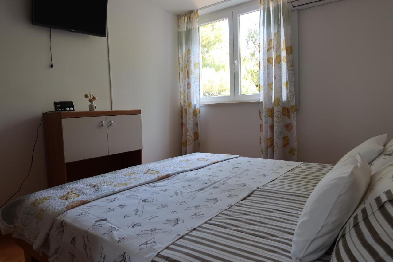 Apartment Mia Спліт Екстер'єр фото